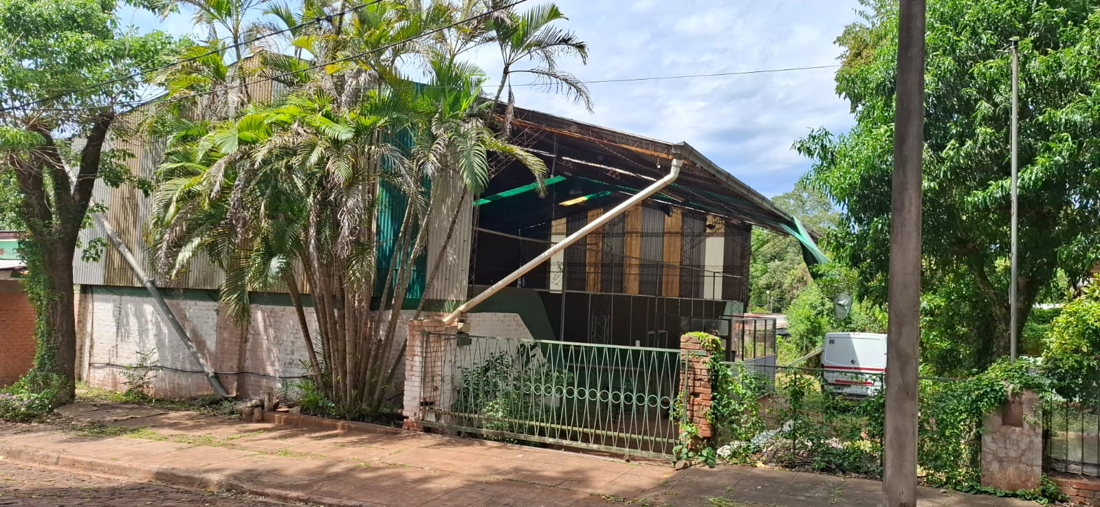 Terreno con construccion en Eldorado,Misiones