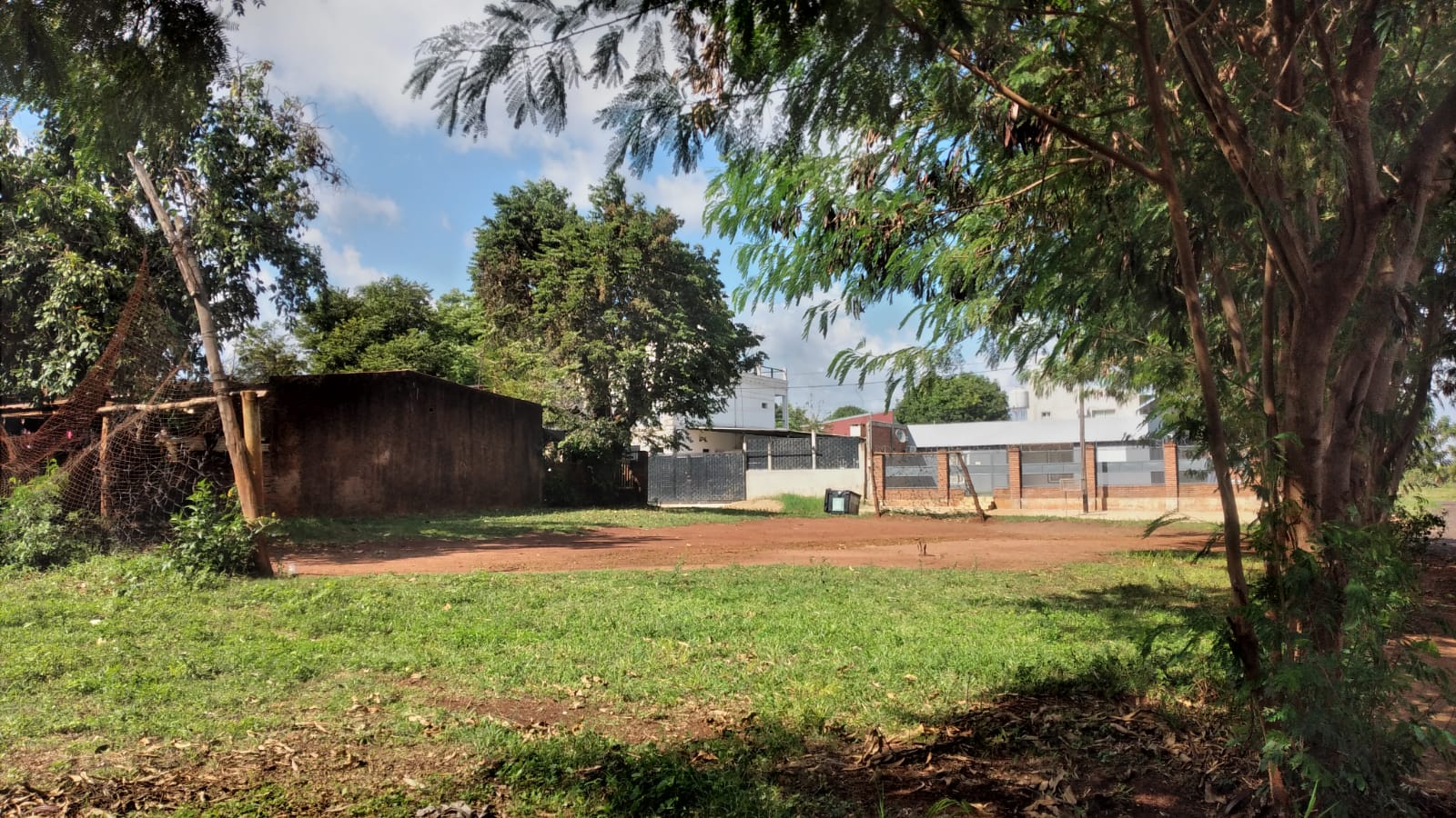 VENTA TERRENO EN ESQUINA  en Posadas - Misiones